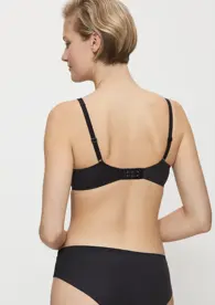 BODY MAKE-UP SOFT TOUCH