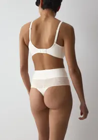 COMFORT CONTOUR