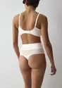 COMFORT CONTOUR