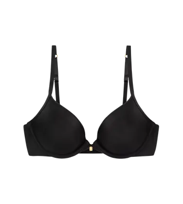 BODY MAKE-UP ESSENTIALS