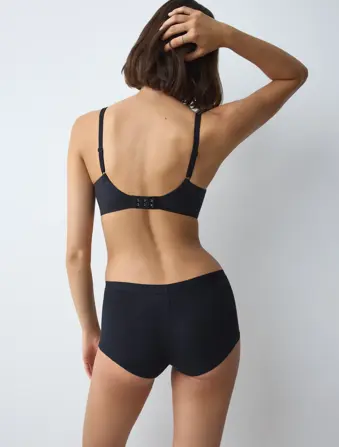 BODY MAKE-UP SOFT TOUCH