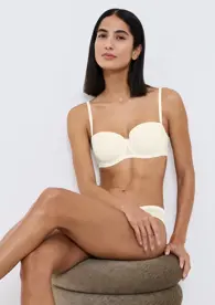 TRIUMPH SIGNATURE SHEER