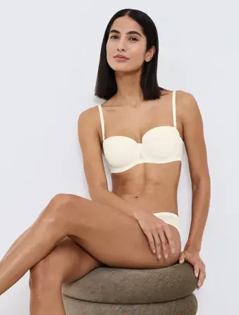 TRIUMPH SIGNATURE SHEER