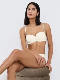 TRIUMPH SIGNATURE SHEER