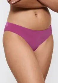 BODY MAKE-UP ESSENTIALS