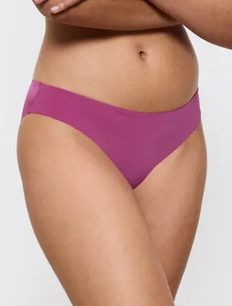 BODY MAKE-UP ESSENTIALS