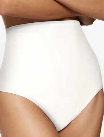 TRIUMPH SHAPE SMART