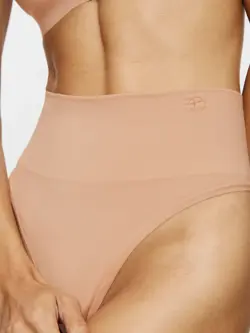 TRIUMPH SOFT SCULPT