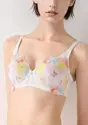レッドレーベル バイ トリンプ