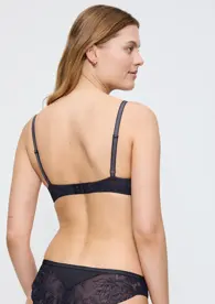 AMOURETTE CHARM