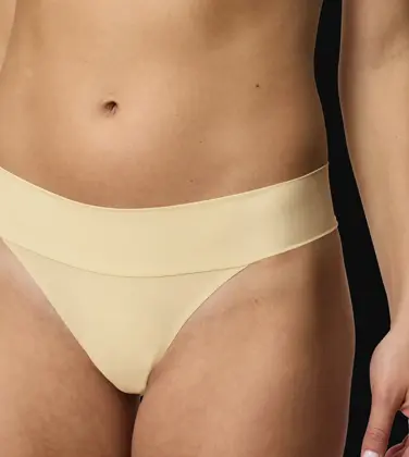 BODY MAKE-UP ILLUSION