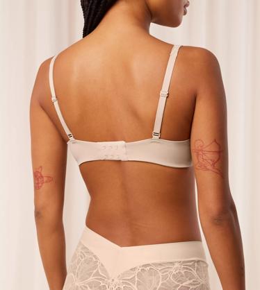 BODY MAKE-UP ILLUSION LACE in BEIGE