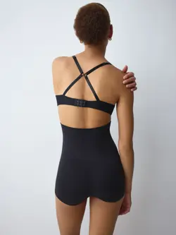 TRIUMPH SOFT SCULPT