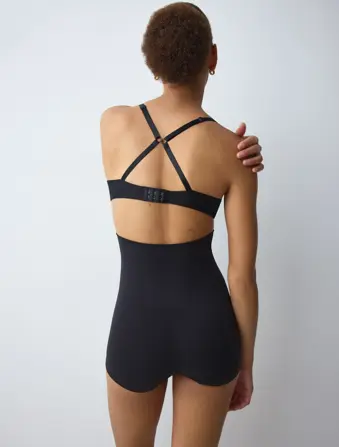 TRIUMPH SOFT SCULPT