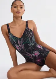 SUMMER TROPICS