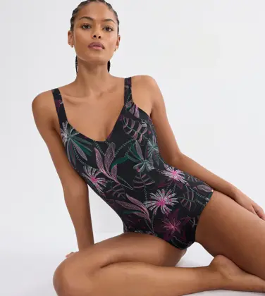 SUMMER TROPICS
