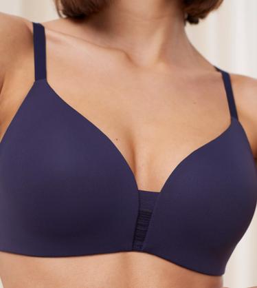 High quality bras. Mixtures of different models. Brassiere