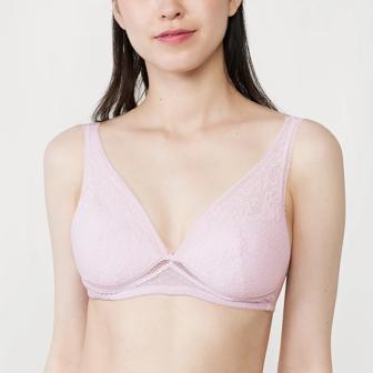 楽らく係610 ノンワイヤーブラジャー, ピンク, model