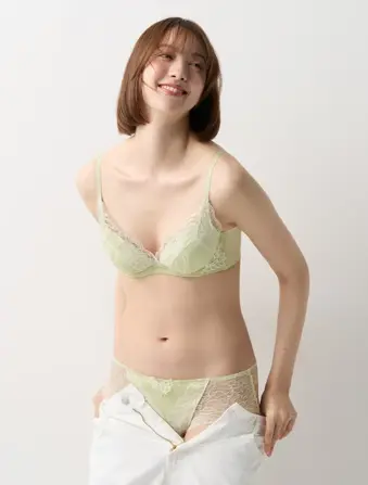 チャーミングラマー スリムライン DeepV ブラジャー ヴィンテージクロス