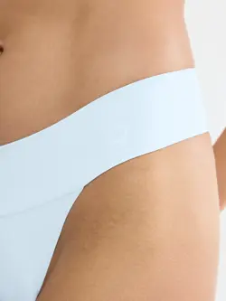 BODY MAKE-UP ILLUSION