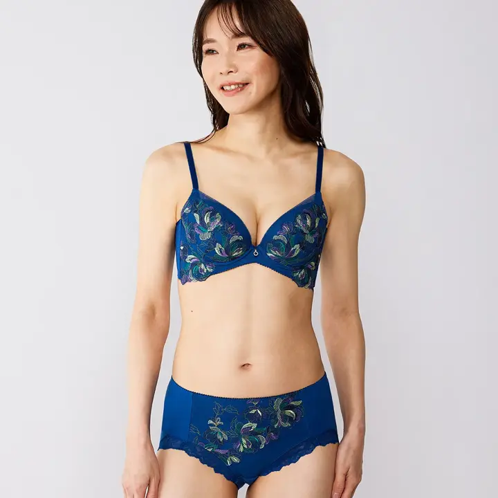 【SALE】レッドレーベル バイ トリンプ0119 はきこみ深めショーツ, ブルー, model image number 1